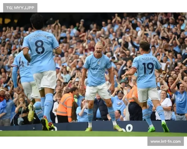 欧冠半决赛拜仁战术解析：高位逼抢如何遏制曼城传导