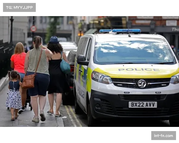 伦敦足球暴力事件频发，警方将加强对高风险场次的警力部署